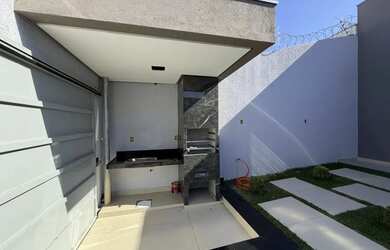 Imagem 5: Casa para Venda em Montes Claros, Interlagos, 3 dormitórios, 1 suíte, 2 banheiros, 2 vagas