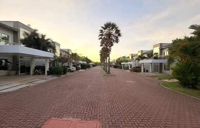 Imagem 15: Guaribas - Eusébio. 230m² de Área, 2 Vagas na garageme4 Dormitórios