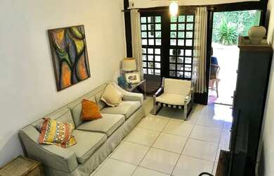 Imagem: A casa em condomínio para alugar possui 2 Dormitórios, 1 Banheiro