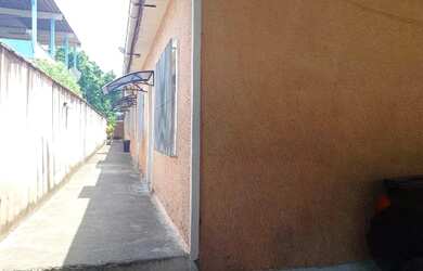 Imagem: A casa possui 2 Dormitórios, 1 Banheiro e está localizado