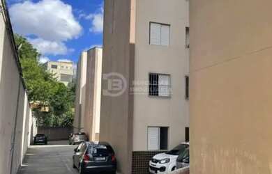 Imagem: O apartamento à venda possui 2 Dormitórios, 1 Banheiro e 42m²