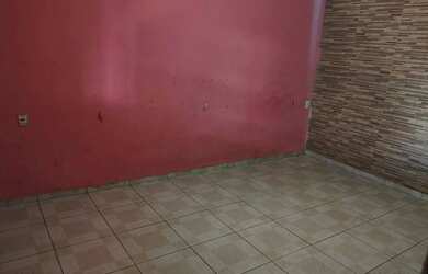 Imagem 3: Vendo casa na samambaia. 3 Vagas na garageme2 Dormitórios