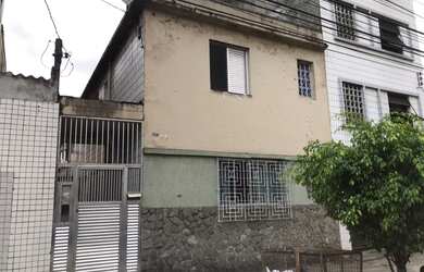 Imagem: A casa possui 2 Dormitórios, 2 Banheiros, 78m² de Área e