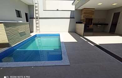 Imagem: A casa em condomínio possui 3 Dormitórios, 5 Banheiros, 4