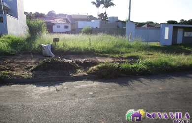 Imagem: O terreno possui 330m² de Área e Imóvel novo e está localizado