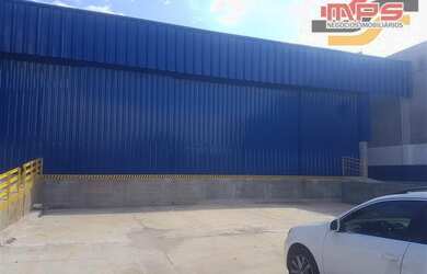 Imagem: O depósito possui 5 Vagas na garagem e 14899m² de Área e