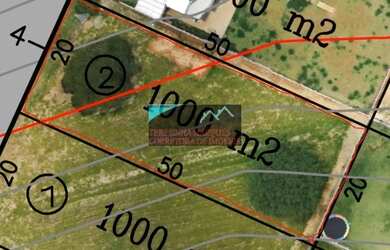 Imagem 7: Lote/Terreno para venda possui 1000 metros quadrados em Salto de Pirapora...