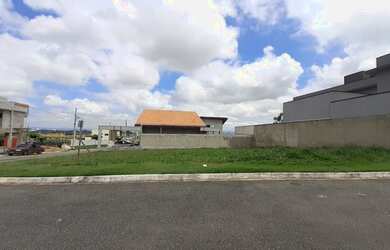 Imagem: O terreno possui 349m² de Área e está localizado em Loteamento