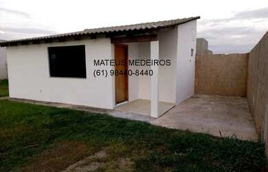 Imagem: A casa em condomínio possui 1 Dormitório, 1 Banheiro, 40m²