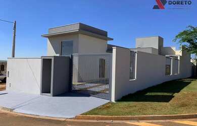 Imagem: A casa em condomínio possui 3 Dormitórios, 1 Banheiro, 160m²