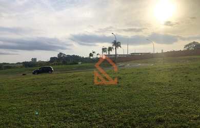 Imagem: O terreno possui 451m² de Área e está localizado em Vila