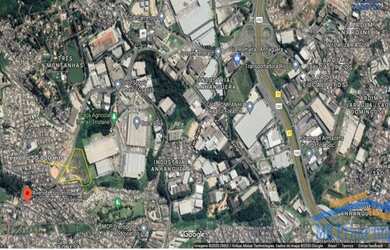 Imagem: O terreno possui 49.000m² de Área e está localizado em Portal