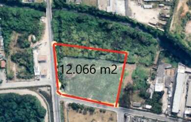 Imagem: O terreno possui 12.066m² de Área e está localizado em Jardim