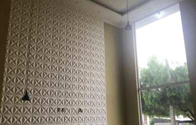 Imagem: A casa em condomínio possui 3 Dormitórios, 1 Banheiro, 4 Vagas