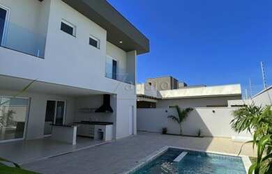 Imagem: A casa em condomínio possui 3 Dormitórios, 5 Banheiros, 4