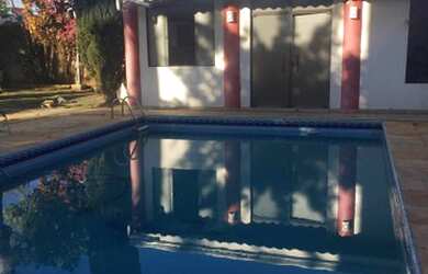 Imagem: A casa em condomínio possui 3 Dormitórios, 3 Banheiros, 5