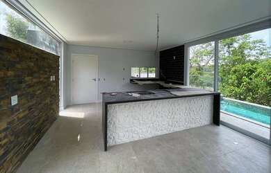 Imagem 5: Espetacular casa NOVA Condomínio Chácara dos Lagos - Piscina borda infinita vista mata pre