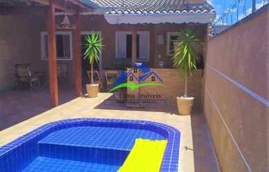 Imagem: A casa possui 2 Dormitórios, 2 Banheiros, 2 Vagas na garagem