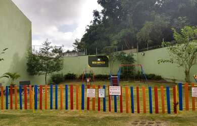 Imagem: A casa em condomínio possui 2 Dormitórios, 1 Banheiro, 2 Vagas