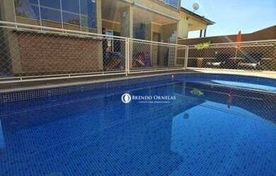 Imagem: A casa em condomínio possui 3 Dormitórios, 3 Banheiros, 4