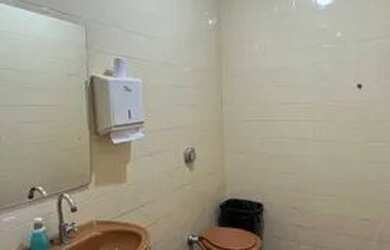 Imagem 12: Galpão/Depósito/Armazém para venda com 250 metros quadrados/ Pé direito...