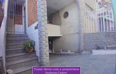 Imagem: A casa possui 2 Dormitórios, 2 Banheiros, 1 Vaga na garagem