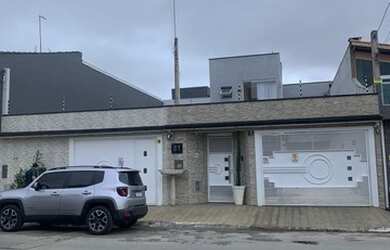 Imagem 1: Sobrado para venda possui 300 metros quadrados com 4 quartos em Jardim Quaresmeira II - Su