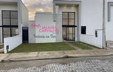 Imagem: A casa em condomínio possui 2 Dormitórios, 1 Banheiro, 2 Vagas