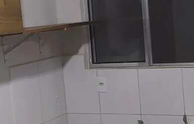 Imagem: O apartamento possui 2 Dormitórios, 1 Banheiro e está localizado