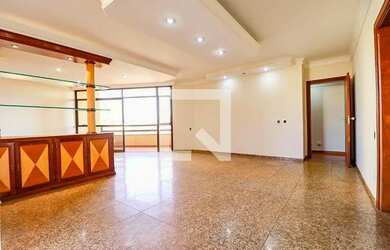 Imagem: O apartamento possui 4 Dormitórios, 4 Banheiros, 2 Vagas na