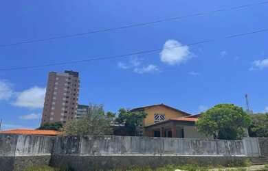 Imagem: O terreno possui 24.000m² de Área e está localizado em Atalaia