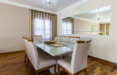 Imagem 7: Venda Sobrado com 258,00 metroQuadrado, 3 dormitório s , 4 vaga s . Swiss...