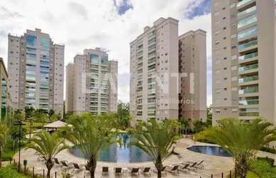 Imagem: O apartamento possui 3 Dormitórios, 2 Banheiros, 2 Vagas na