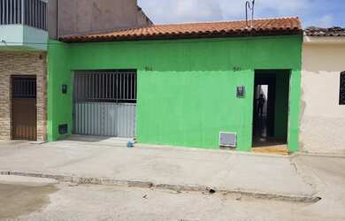 Imagem: A casa possui 2 Dormitórios, 1 Banheiro e 60m² de Área e