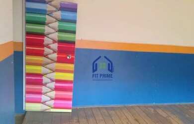 Imagem: O depósito possui 4 Vagas na garagem, 343m² de Área e está