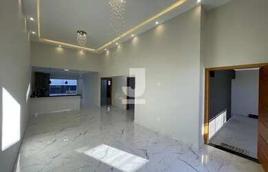 Imagem 7: Casa à venda por 860.000,00 no bairro Jardim Vista Alegre, em Bragança...