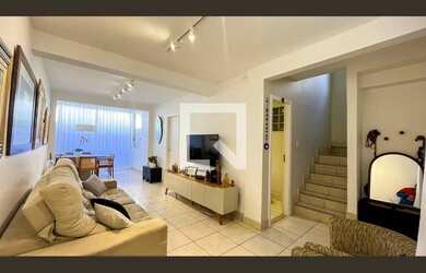 Imagem: Casa à Venda - Buritis, 3 Quartos, 140 m2