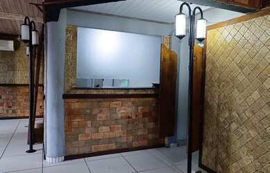 Imagem 9: Alugo ponto comercial no Rio Vermelho. Excelente oportunidade para seu...