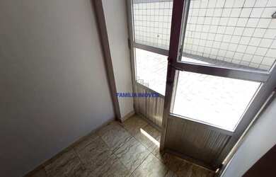 Imagem 5: Sobrado a venda 2 quartos 1 vaga wc quintal Vila Mathias Santos