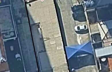 Imagem: O terreno possui 350m² de Área e está localizado em Vila