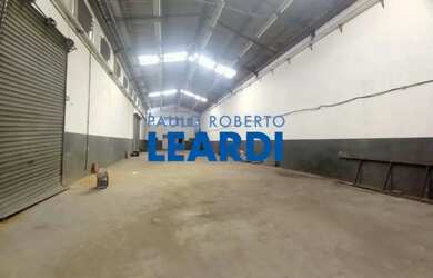 Imagem: O depósito possui 746m² de Área e está localizado em Parque