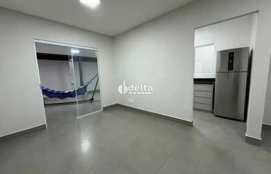 Imagem 4: Casa em condomínio com 3 quartos sendo 1 suíte disponível para venda...