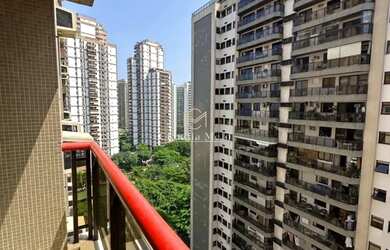 Imagem: O apartamento possui 3 Dormitórios, 3 Banheiros, 1 Vaga na