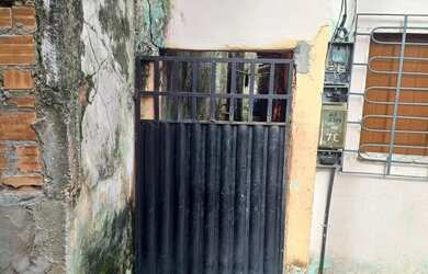 Imagem: A casa possui 2 Dormitórios, 2 Banheiros e 70m² de Área e