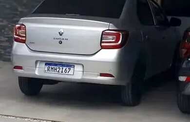 Imagem 2: Vende-se Casa Semi Mobiliada (590,65m²) Jlle, Petropolis, Rua Augusto Ernesto nº 545 R$2