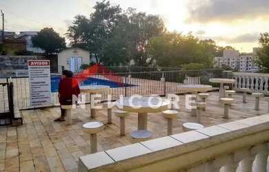 Imagem: O apartamento possui 2 Dormitórios, 1 Banheiro, 1 Vaga na garagem