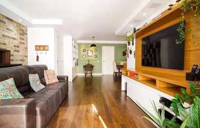 Imagem: O apartamento possui 4 Dormitórios, 3 Banheiros, 2 Vagas na