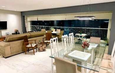 Imagem: O apartamento possui 3 Dormitórios, 4 Banheiros, 3 Vagas na