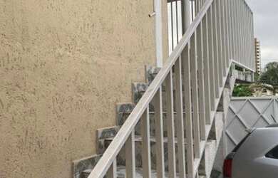 Imagem: O depósito possui 1 Vaga na garagem, 202m² de Área e está