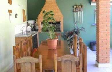 Imagem 2: Ótimo sobrado com 4 suítes, sala de jantar, sala de estar, cozinha com...